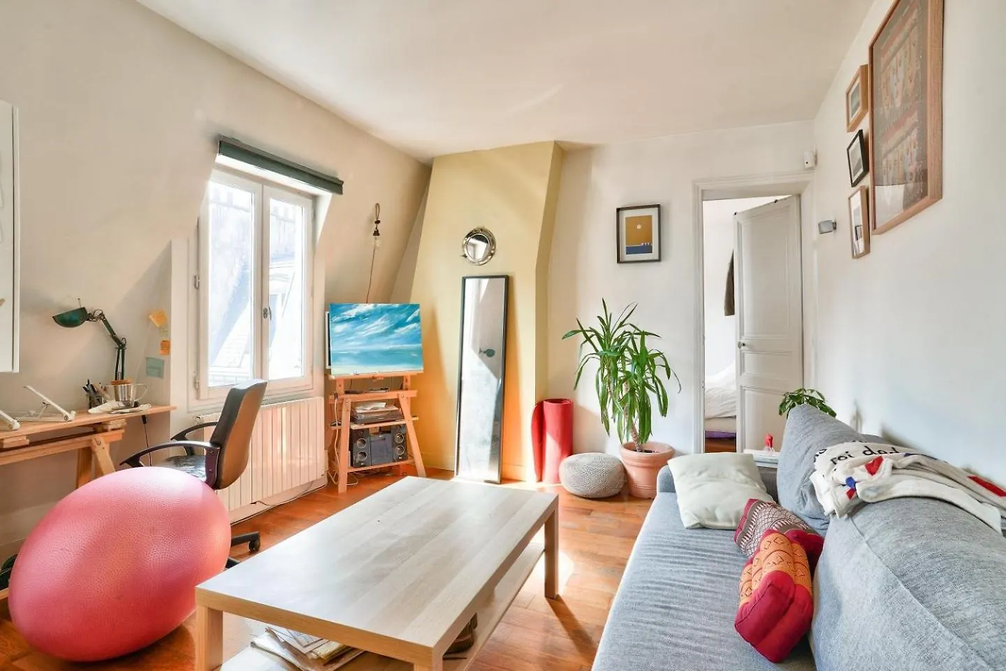 Apartment Appartement Confortable Et Central Paris 8